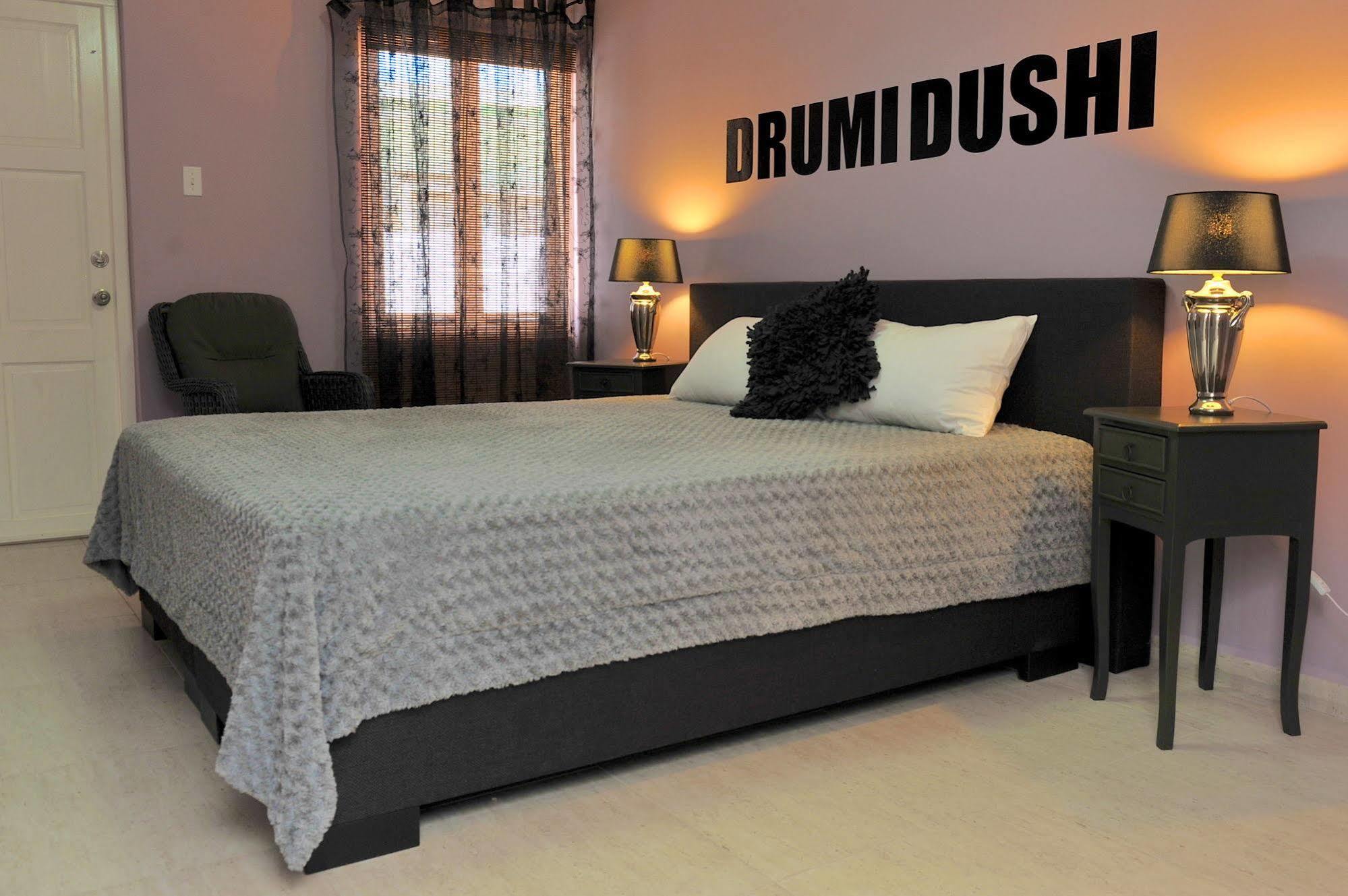 Cadushi Apartments โอรันเยสตัด ภายนอก รูปภาพ